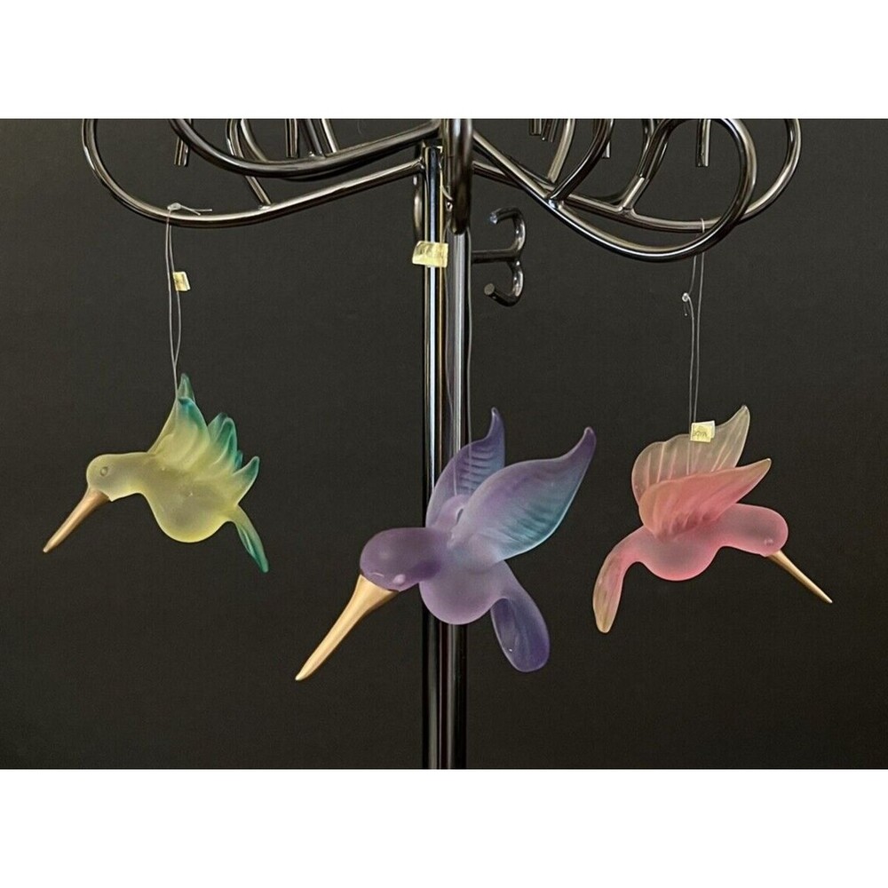 Christmas Around the World Set of Three Heavenly Hummingbirds Frosted Glass